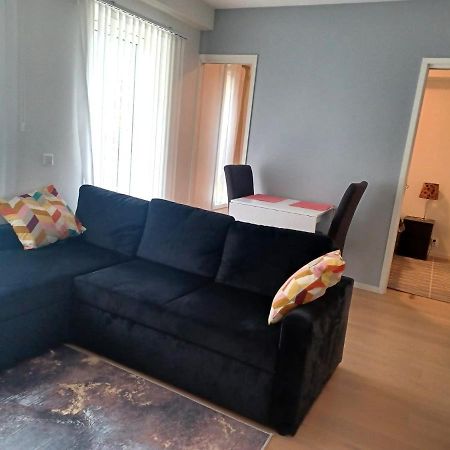 Scandpoint Apartment Fornebu Near Sea Front With Outdoor Walk! Stabekk Esterno foto