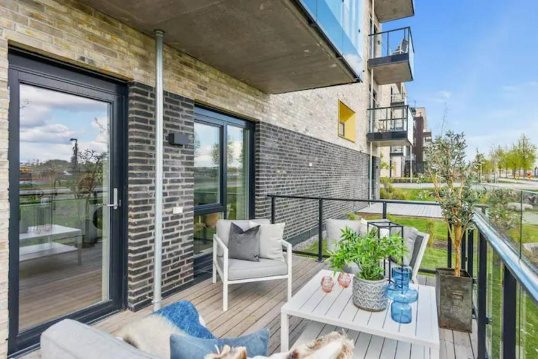 Scandpoint Apartment Fornebu Near Sea Front With Outdoor Walk! Stabekk Esterno foto